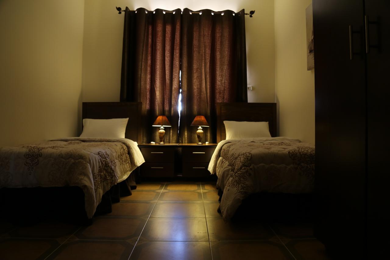 Orient Hotel Наблус Экстерьер фото