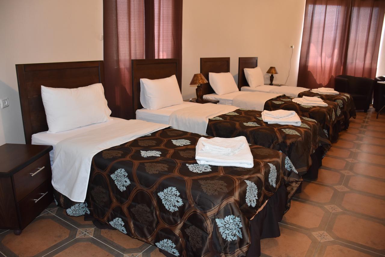 Orient Hotel Наблус Экстерьер фото